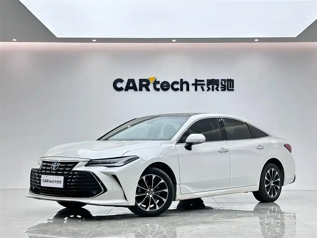 Toyota Avalon 2022 из CN, фото 1