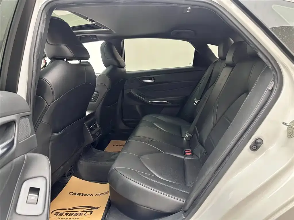 Toyota Avalon 2022 из CN, фото 9