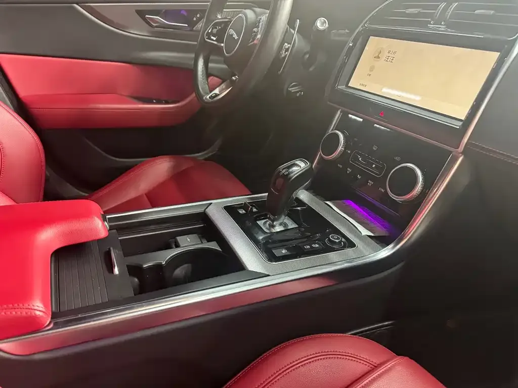 Jaguar XEL 2022 из CN, фото 5