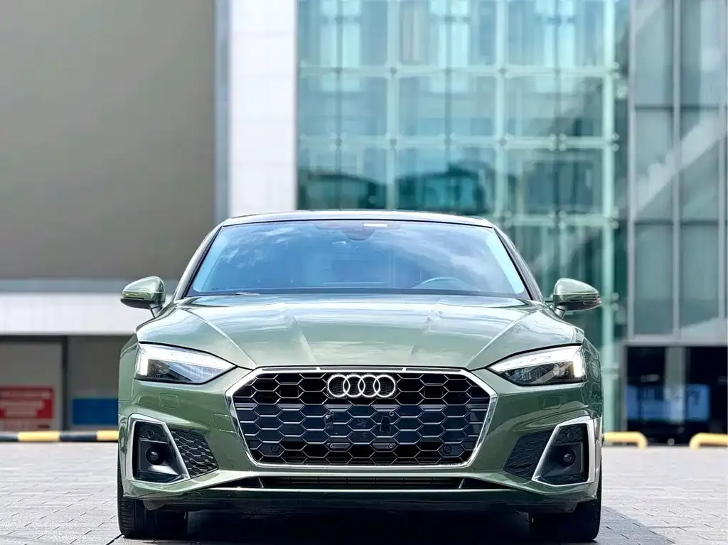 Audi A5 (Import) 2023 из CN, фото 2