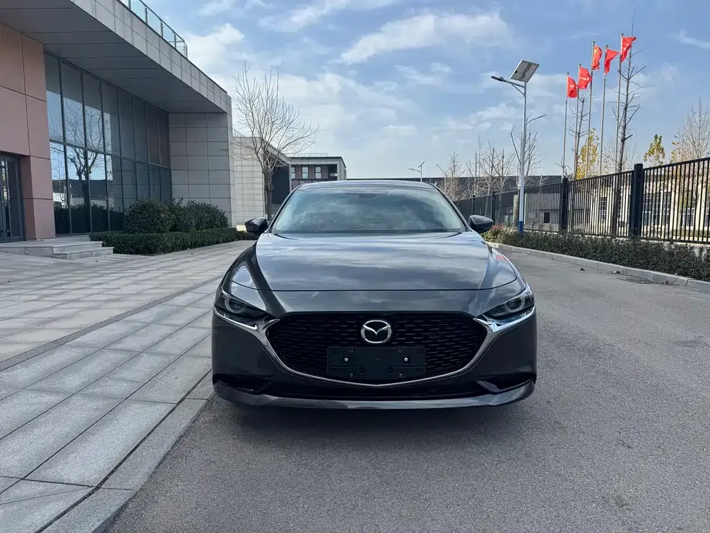 Mazda 3 Axela 2021 из CN, фото 2