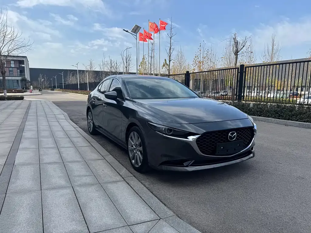Mazda 3 Axela 2021 из CN, фото 3