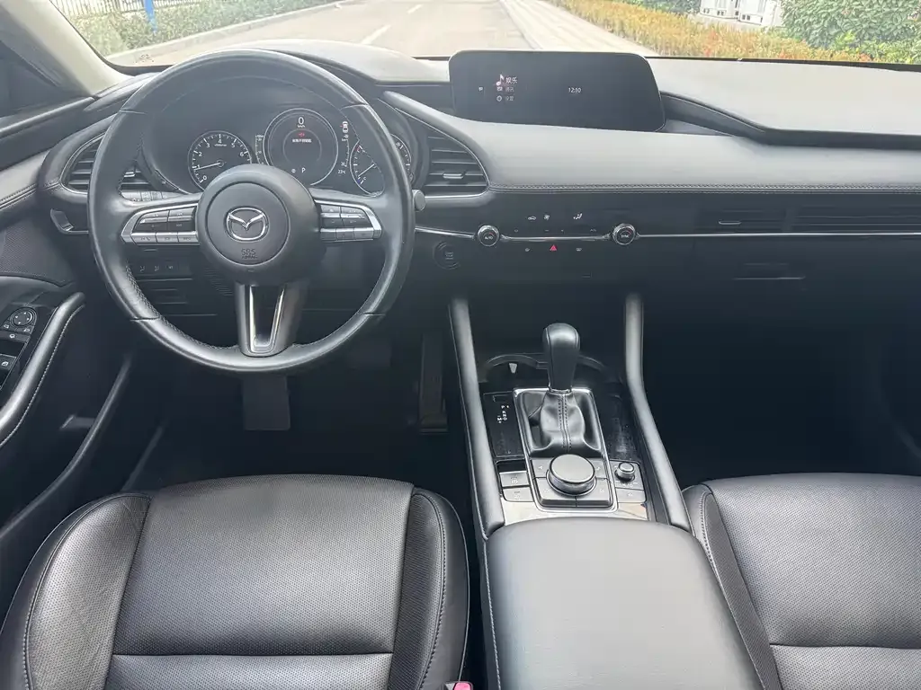Mazda 3 Axela 2021 из CN, фото 9