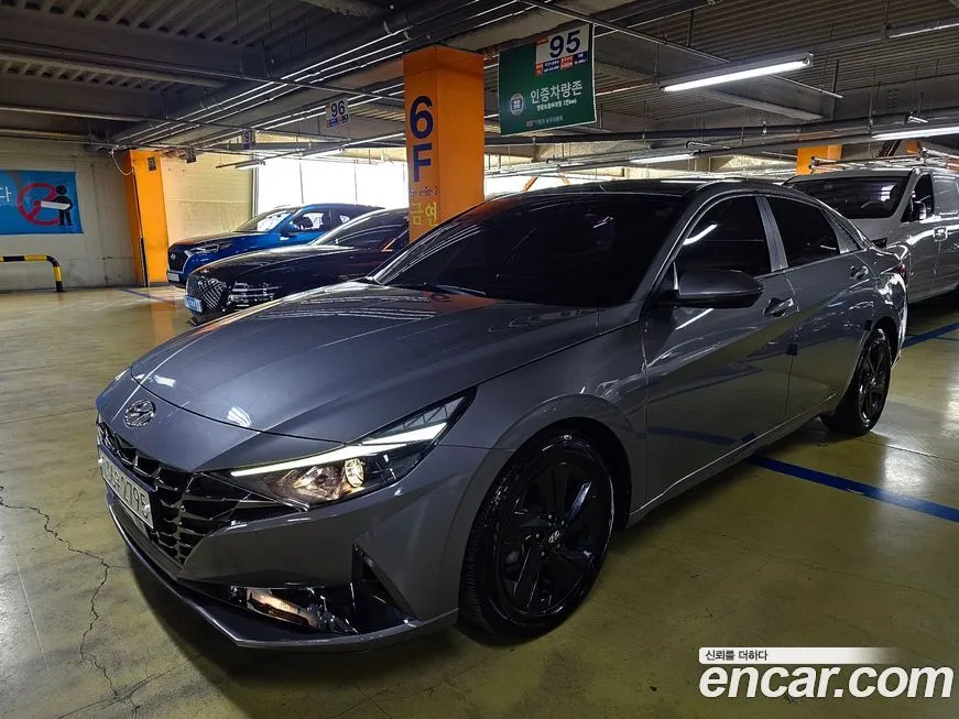 Hyundai AVANTE — фото 1