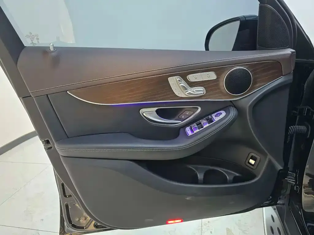 Mercedes-Benz GLC 2022 из CN, фото 9