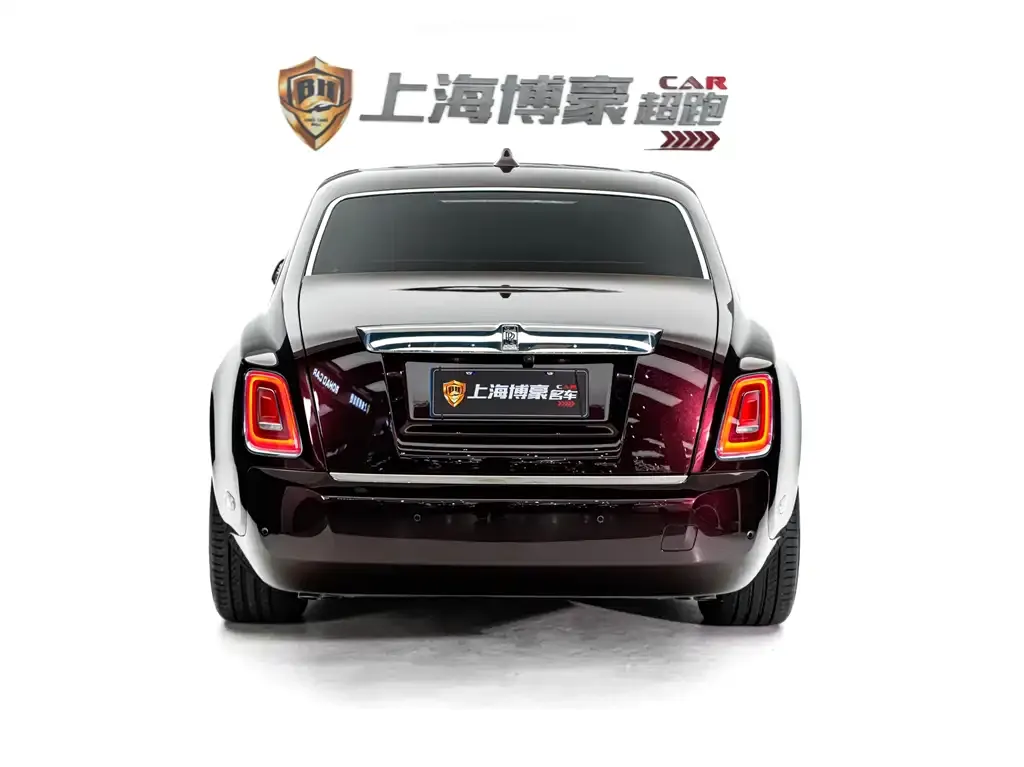 Rolls-Royce Phantom 2022 из CN, фото 9