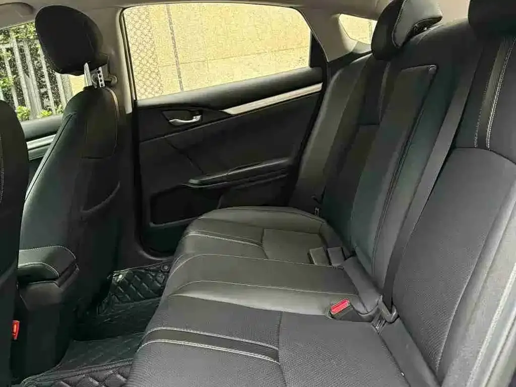 Honda Civic 2021 из CN, фото 10