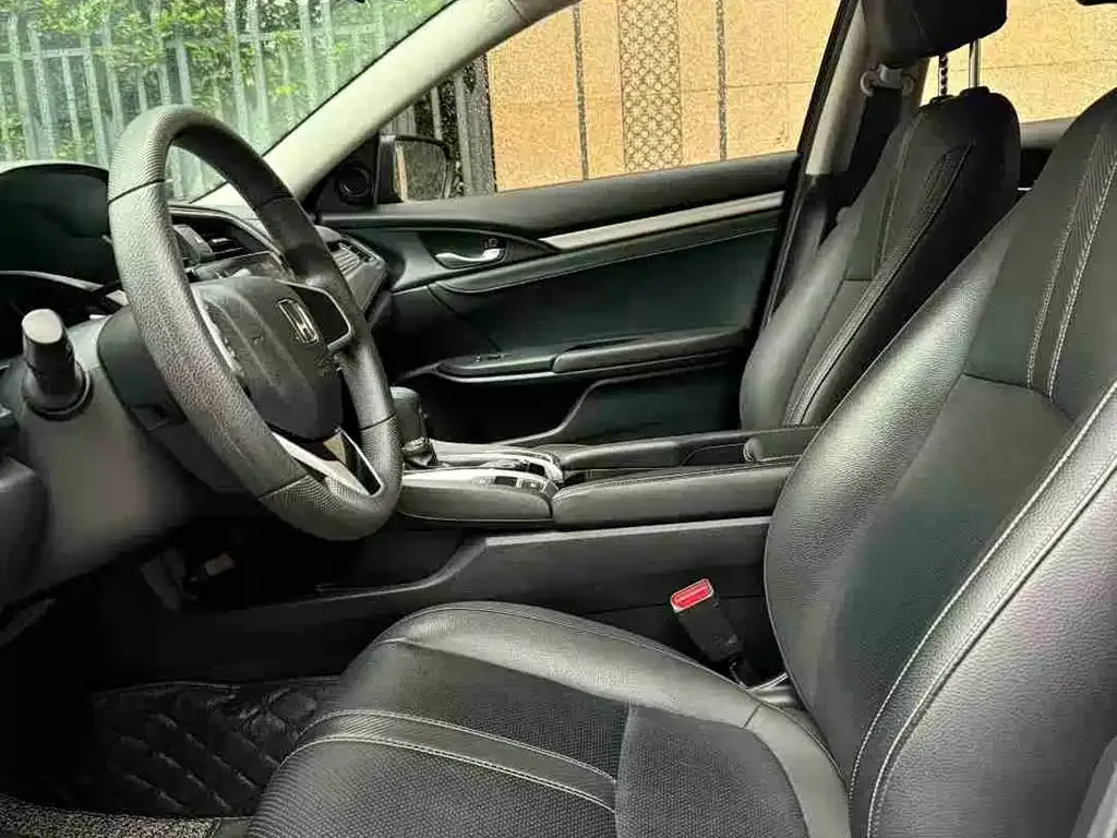 Honda Civic 2021 из CN, фото 9