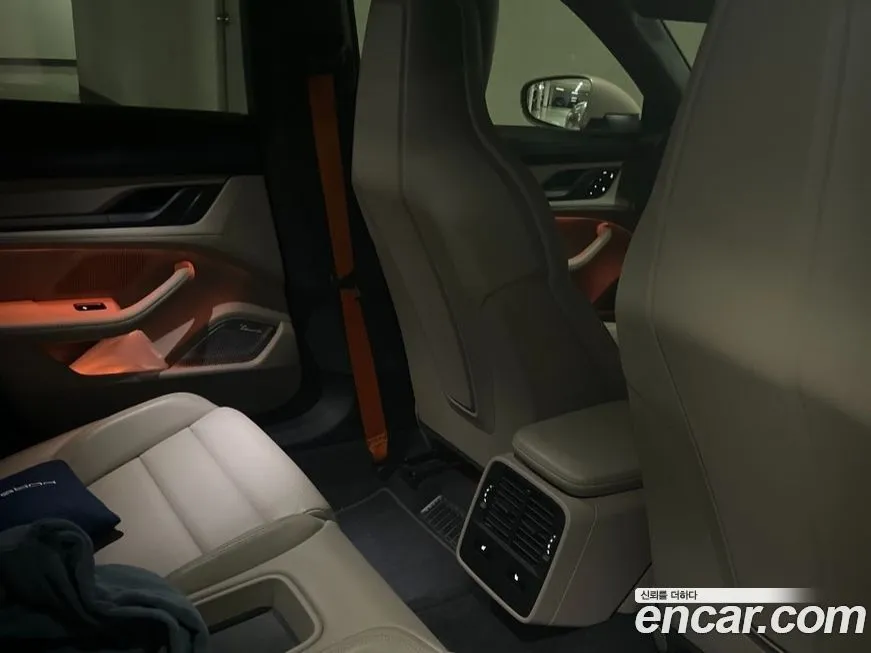 Porsche Taycan 2021 из KR, фото 6