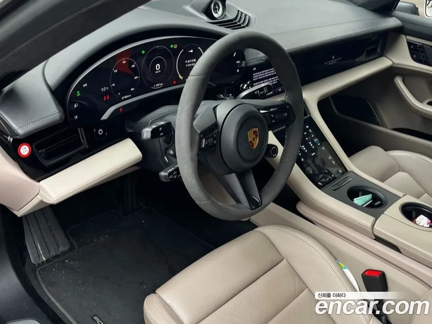Porsche Taycan 2021 из KR, фото 7
