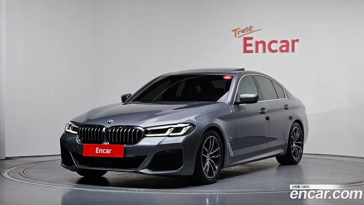 BMW 5-Series 2023 из KR, фото 1