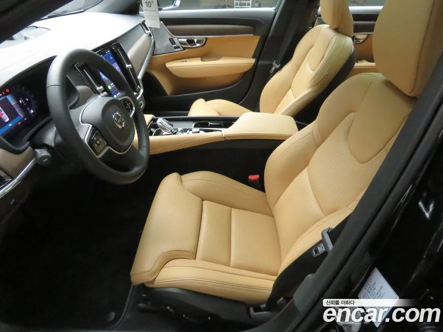 Volvo S90 2024 из KR, фото 8