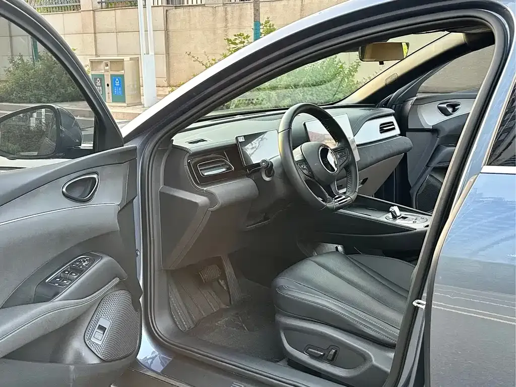 BYD Seal 06 — фото 10