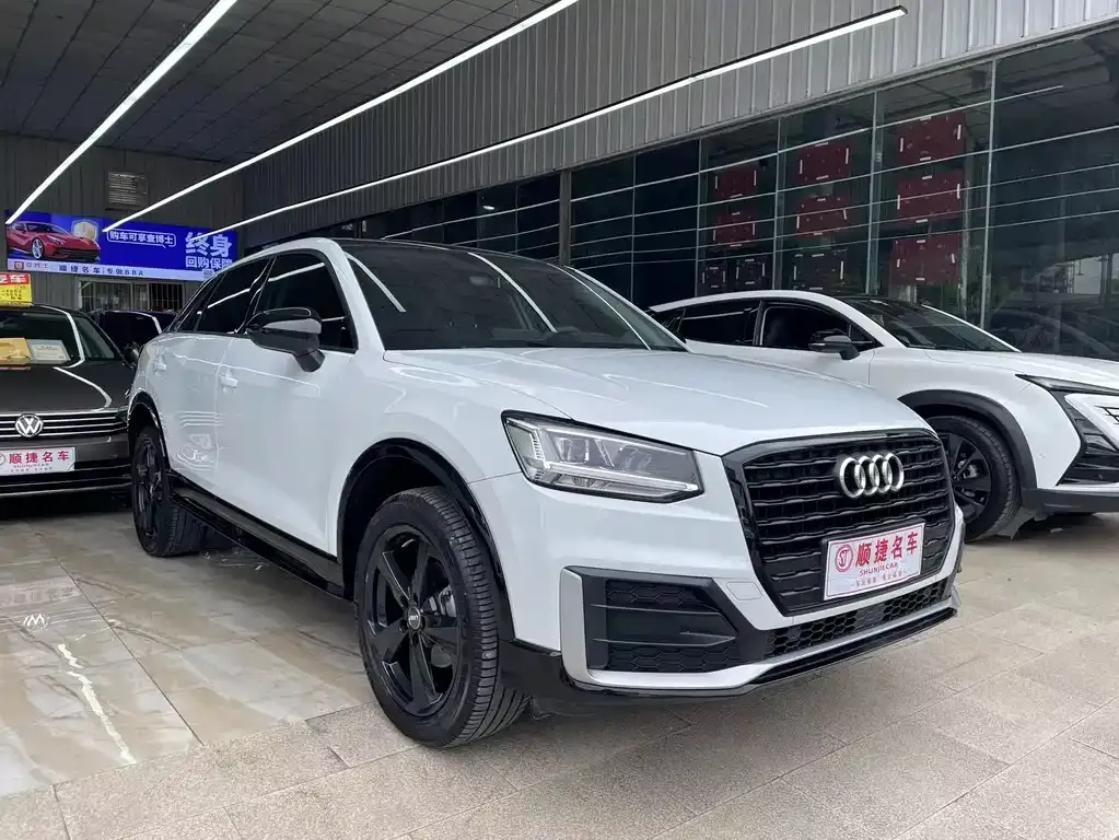 Audi Q2L 2021 из CN, фото 3