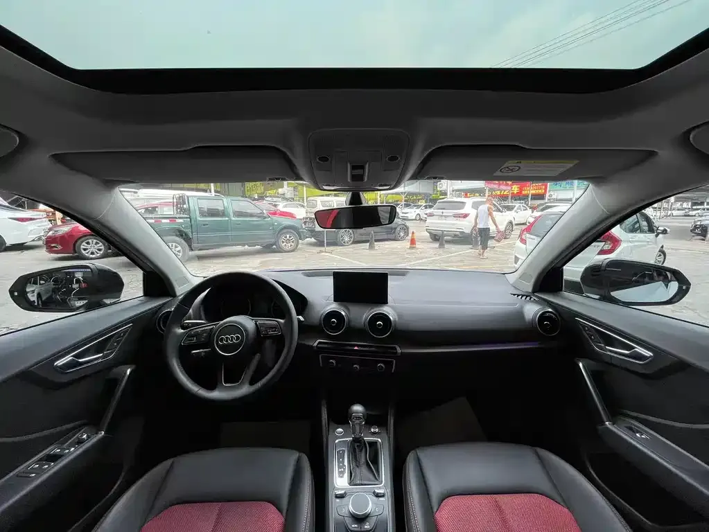 Audi Q2L 2021 из CN, фото 8