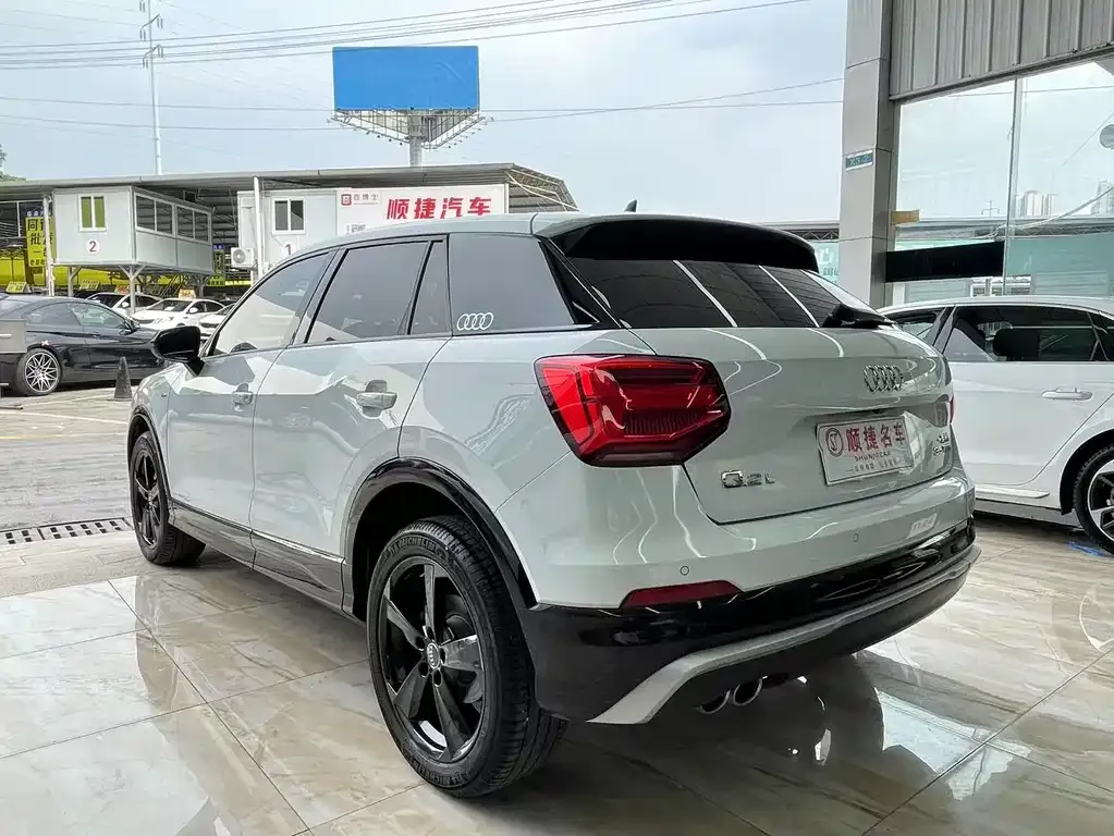 Audi Q2L 2021 из CN, фото 9