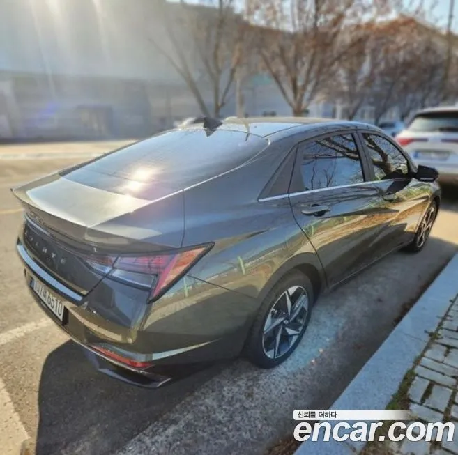 Hyundai AVANTE 2021 из KR, фото 2