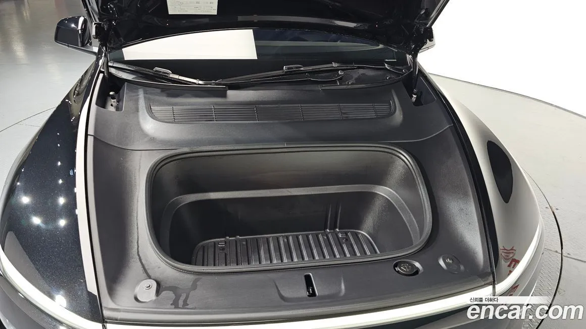 Tesla Model Y 2025 из KR, фото 6