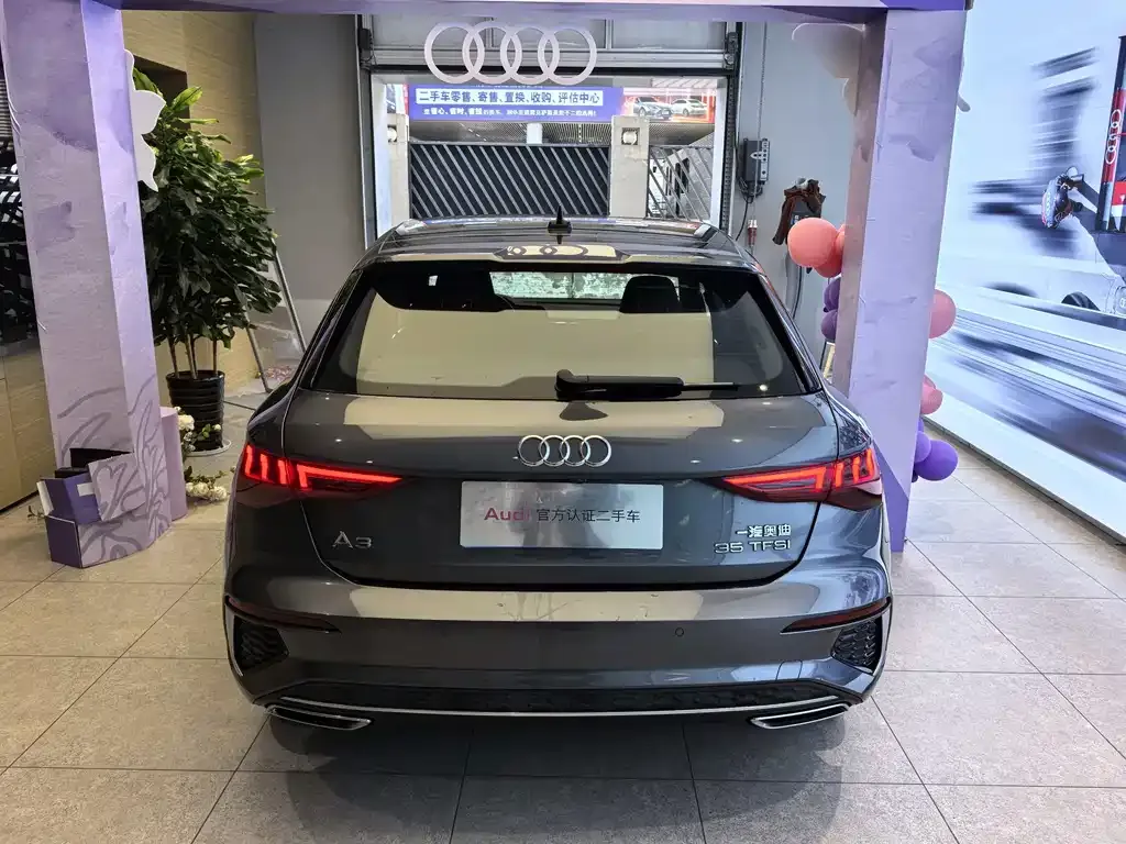 Audi A3 2023 из CN, фото 5