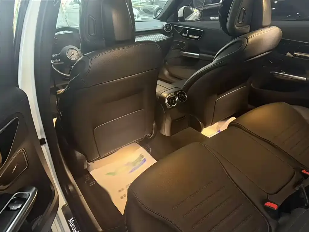 Mercedes-Benz C-Class 2023 из CN, фото 9