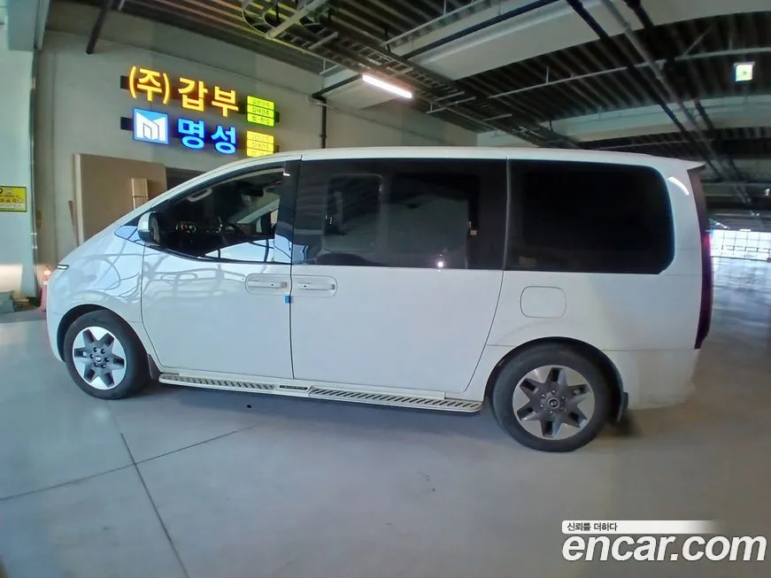 Hyundai Staria 2025 из KR, фото 7