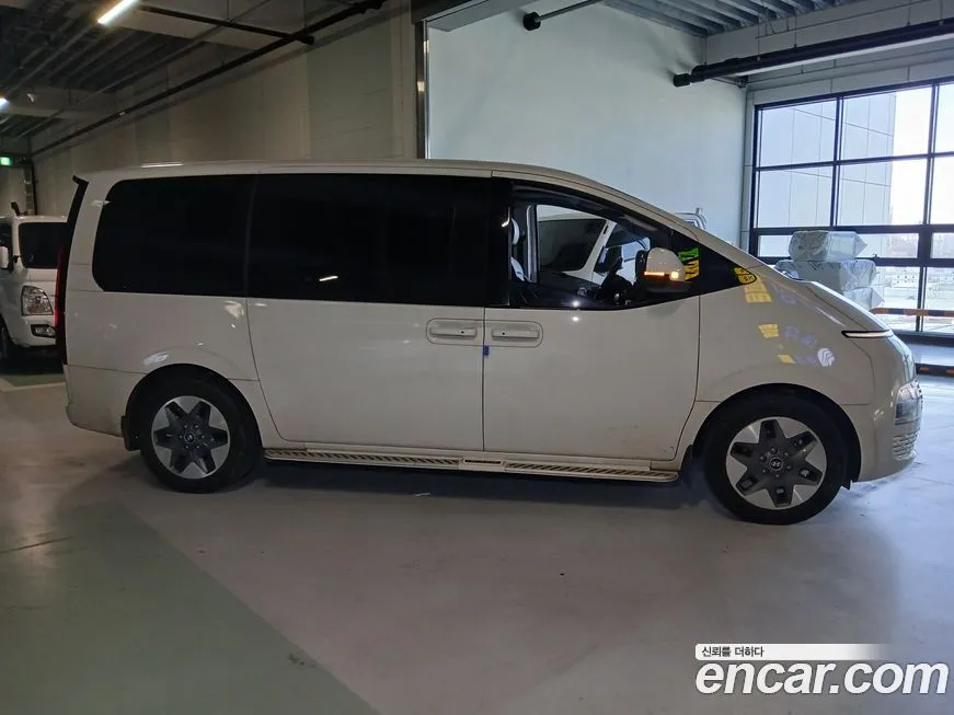 Hyundai Staria 2025 из KR, фото 8