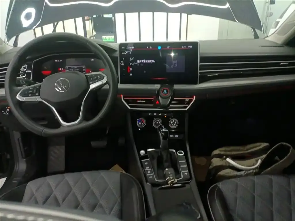 Volkswagen Sagitar 2024 из CN, фото 10