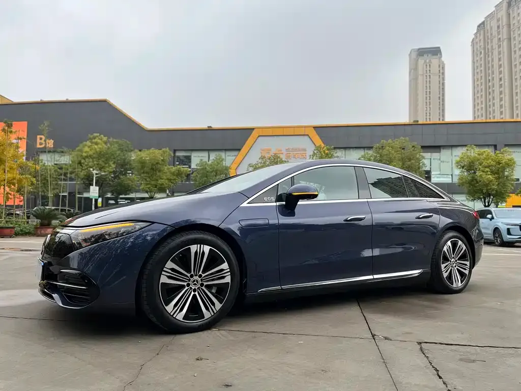 Mercedes-Benz EQS 2022 из CN, фото 2
