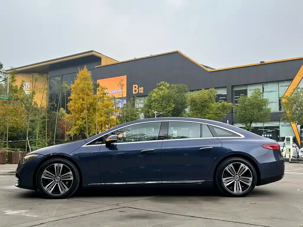 Mercedes-Benz EQS 2022 из CN, фото 6