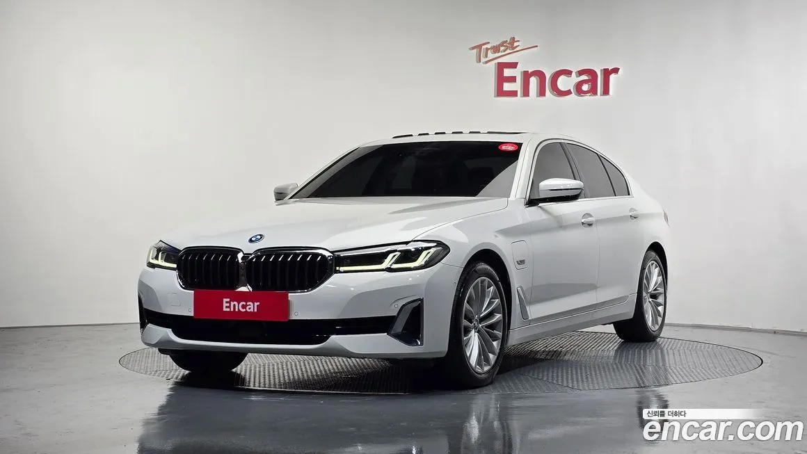 BMW 5-Series 2022 из KR, фото 1
