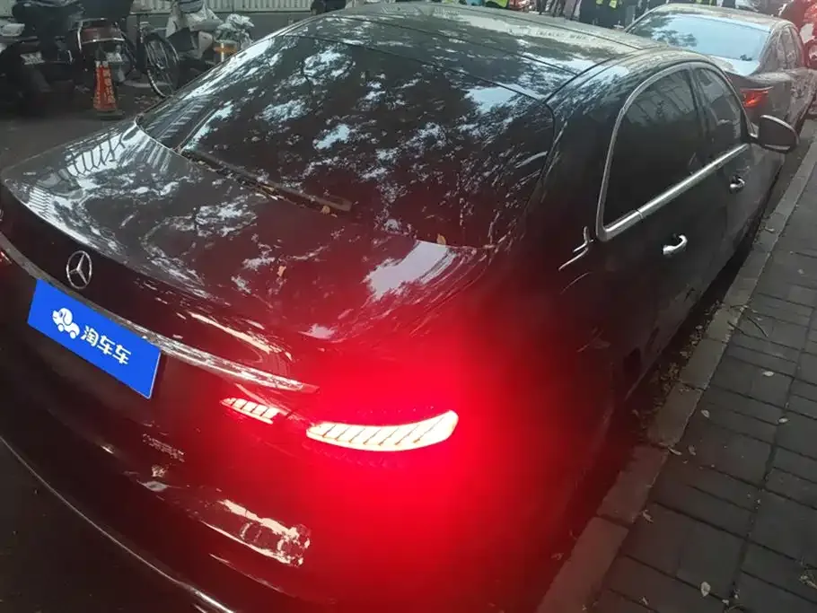 Mercedes-Benz E-Class 2021 из CN, фото 3