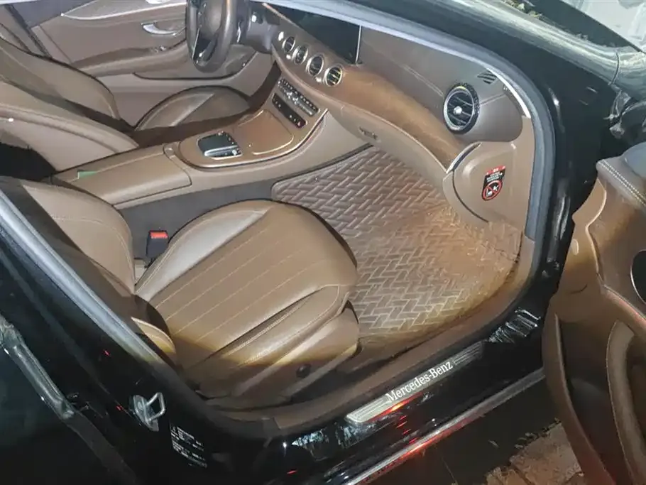 Mercedes-Benz E-Class 2021 из CN, фото 8