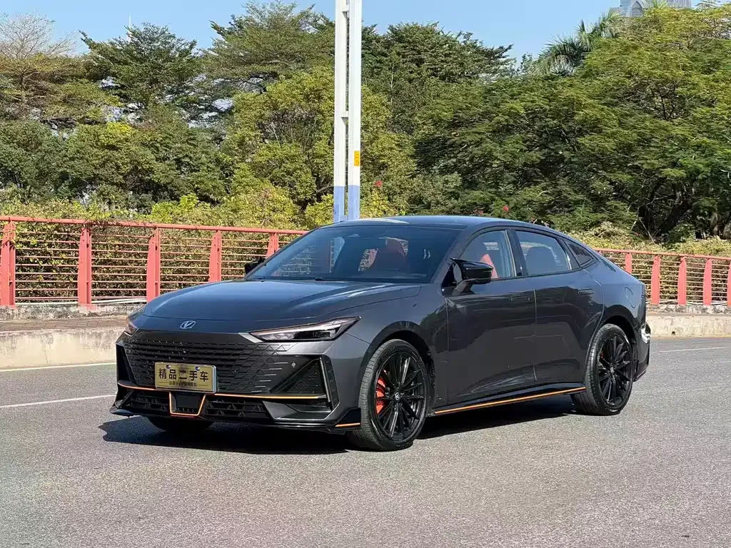 Changan UNI-V 2023 из CN, фото 1