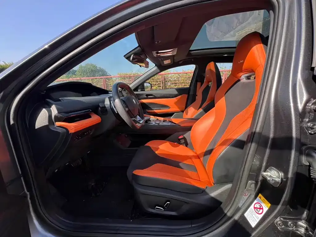 Changan UNI-V 2023 из CN, фото 9