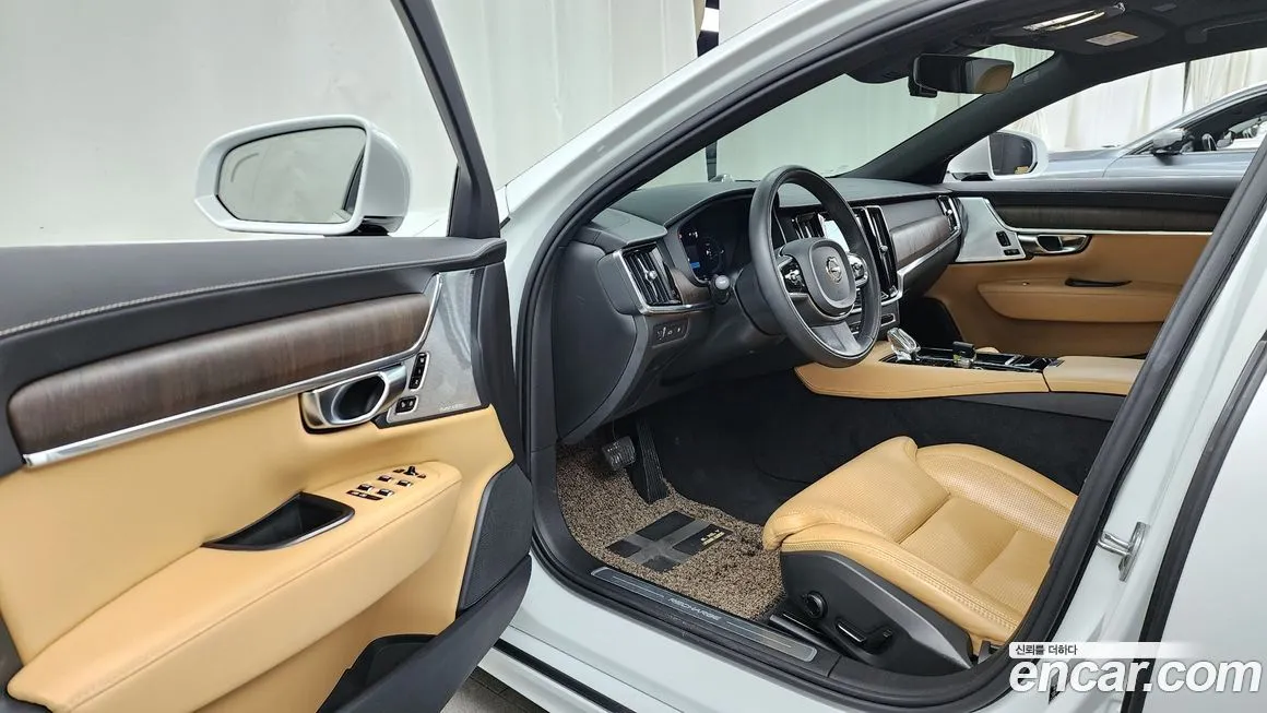 Volvo S90 2022 из KR, фото 10
