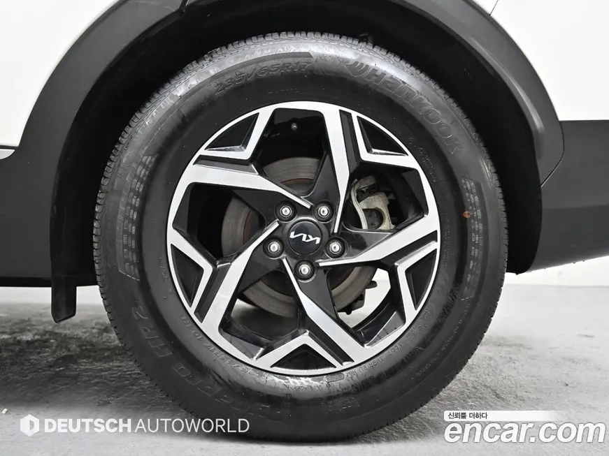 Kia Sportage — фото 5