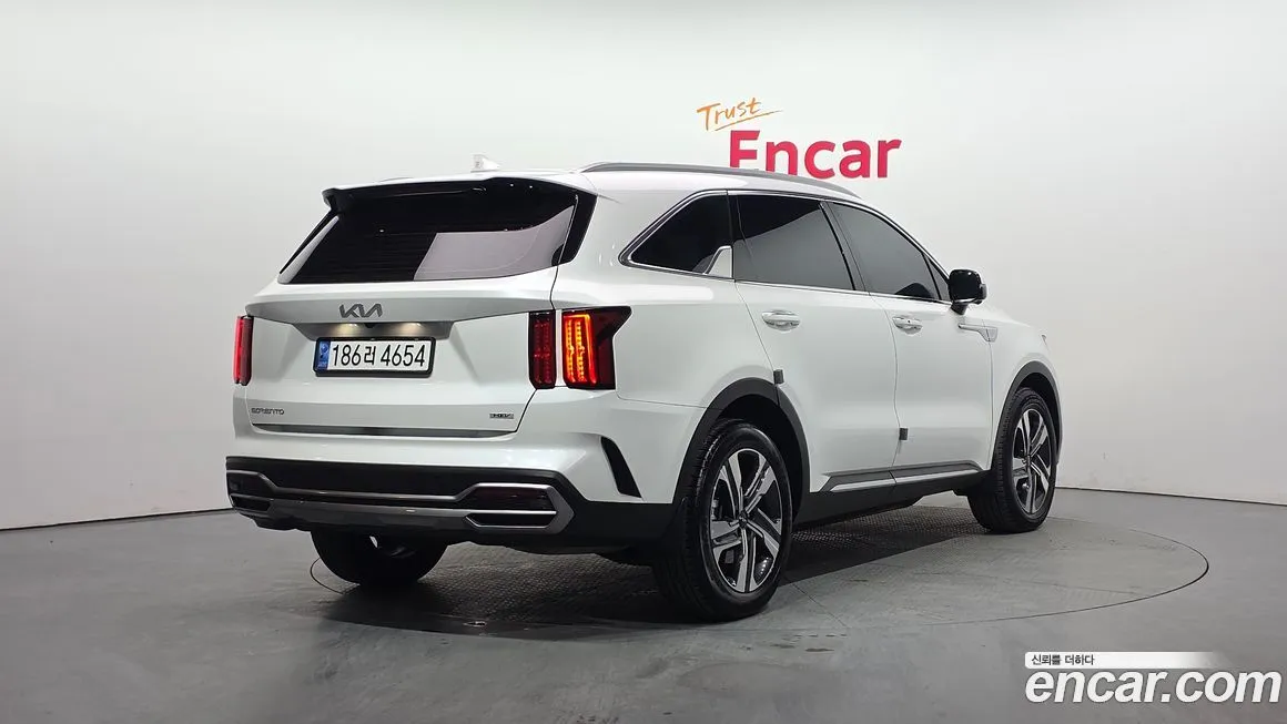 Kia Sorento 2023 из KR, фото 2