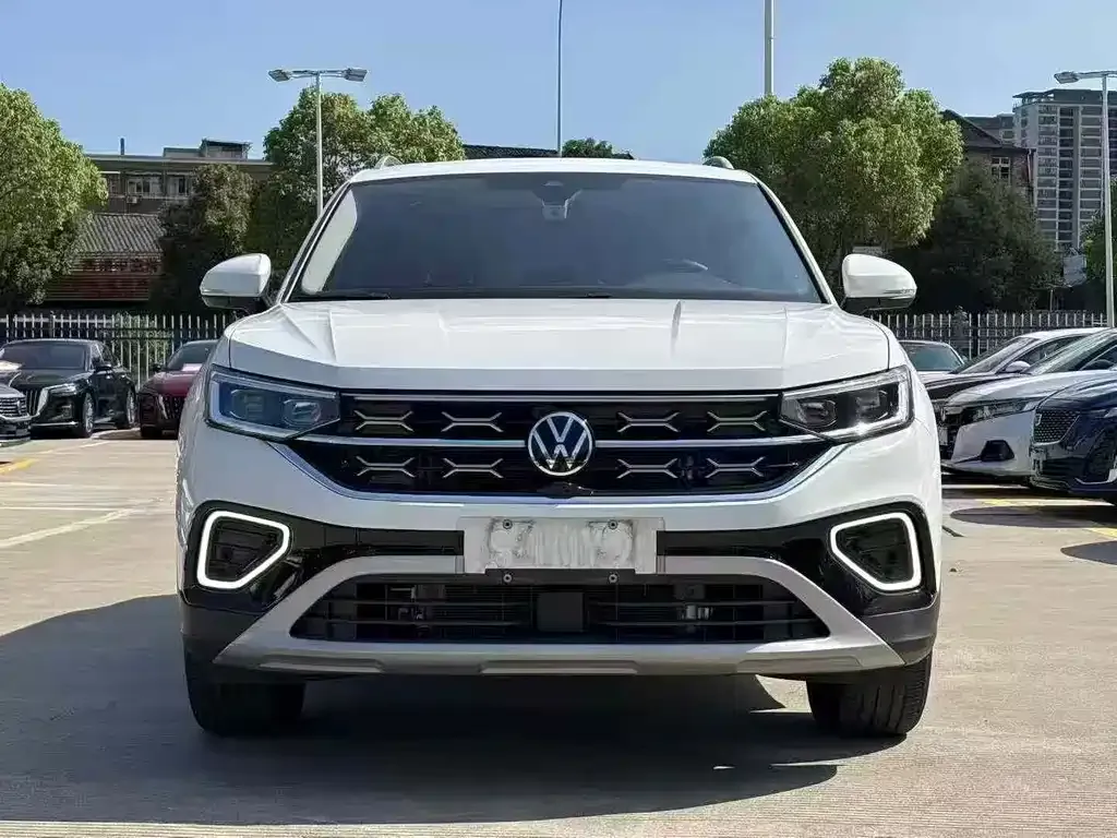 Volkswagen Tayron 2023 из CN, фото 2