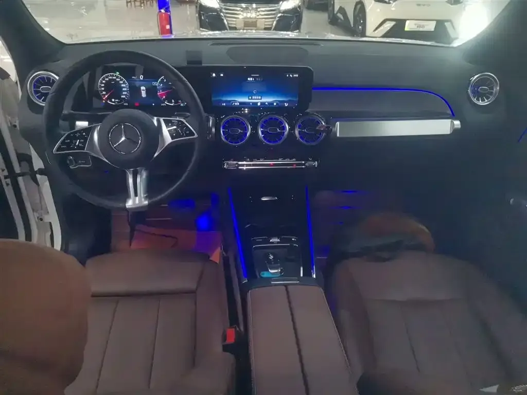 Mercedes-Benz GLB 2023 из CN, фото 10