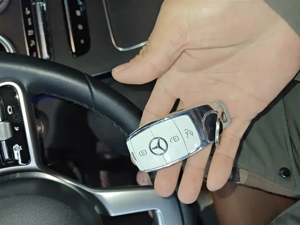 Mercedes-Benz GLC Coupe 2022 из CN, фото 9