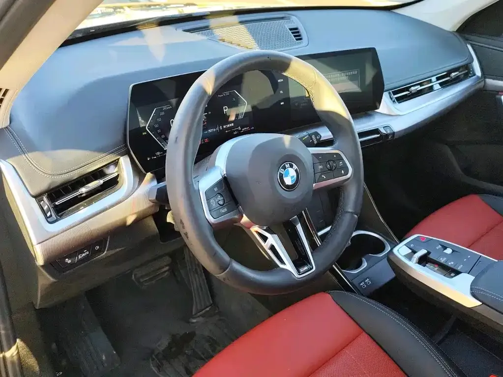 BMW X1 2025 из CN, фото 7