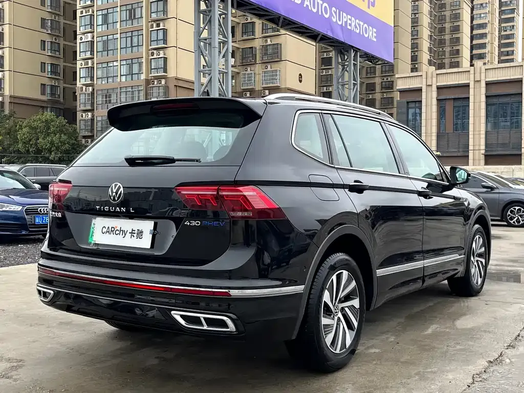 Volkswagen Tiguan L New Energy — фото 4