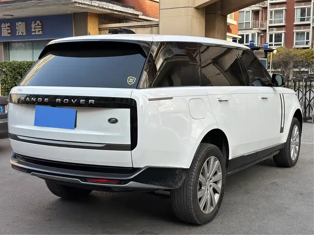 Land Rover Range Rover 2024 из CN, фото 4