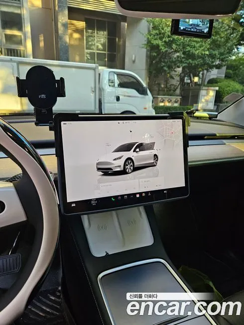 Tesla Model Y 2024 из KR, фото 8