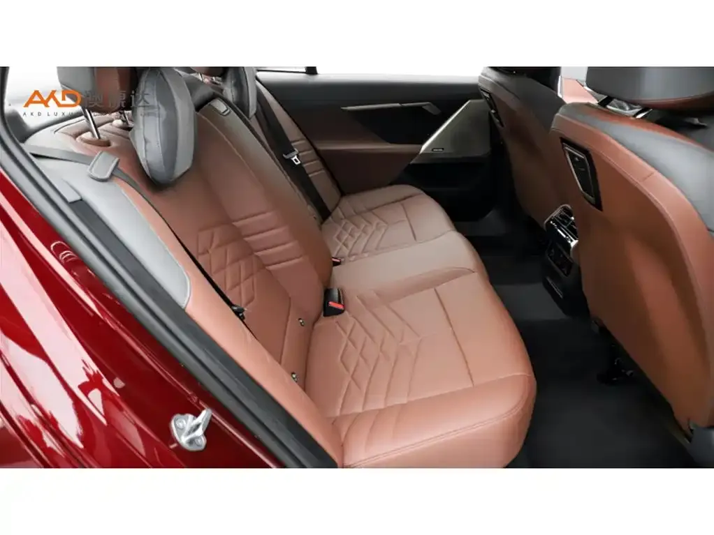 BMW i5 2024 из CN, фото 8