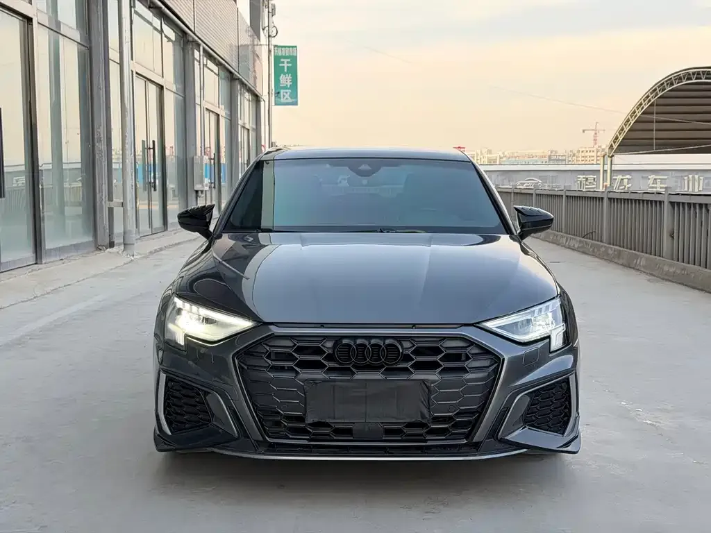 Audi A3 — фото 2
