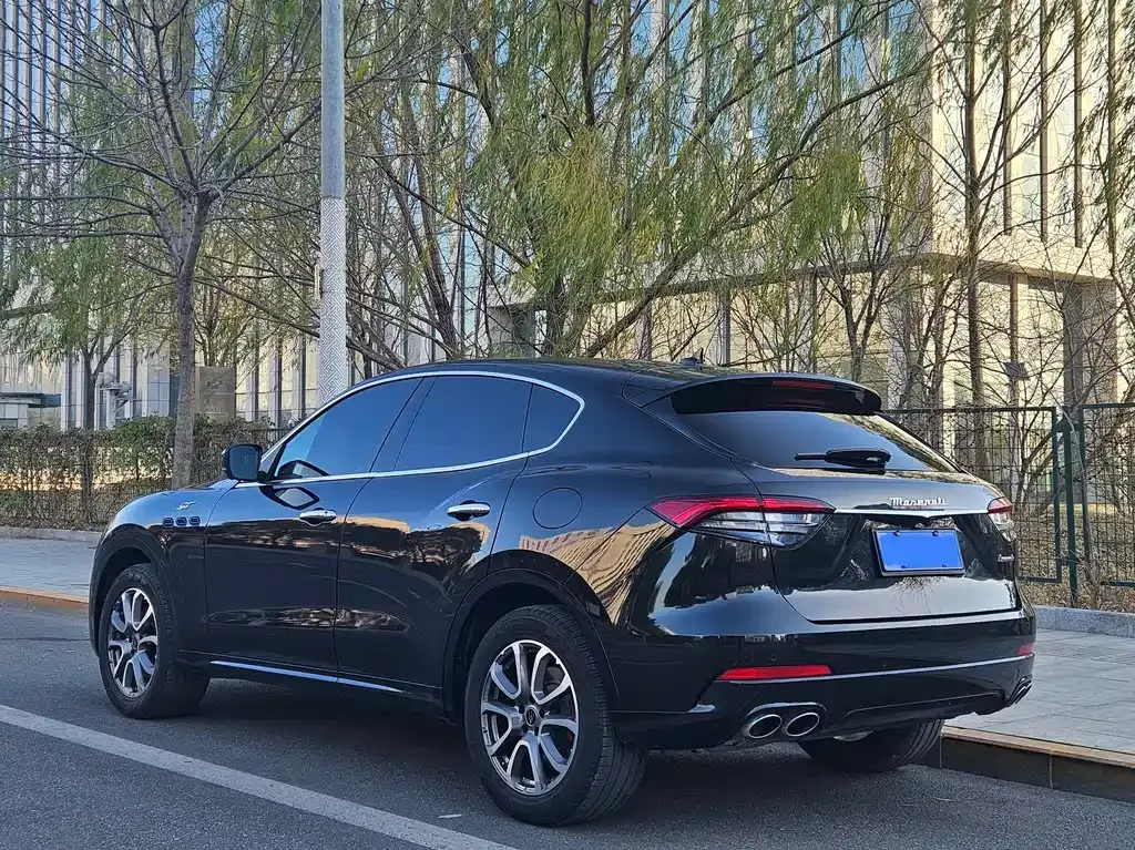 Maserati Levante 2023 из CN, фото 3