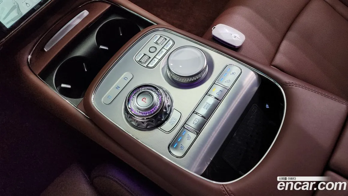 Genesis G90 2025 из KR, фото 9