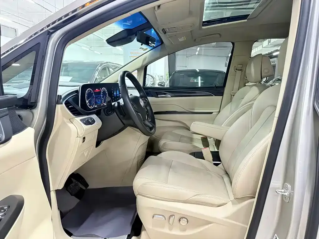 Buick GL8 2022 из CN, фото 8
