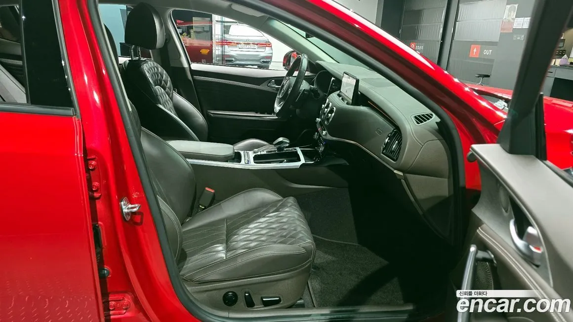 Kia Stinger 2021 из KR, фото 10
